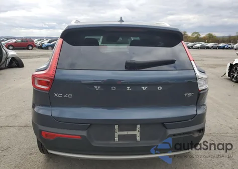 2021 Volvo Xc40 T5 Momentum z USA, uszkodzony, nr VIN YV4162UK3M2421566